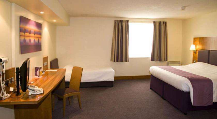 Premier Inn Hemel Hempstead Central Номер фото