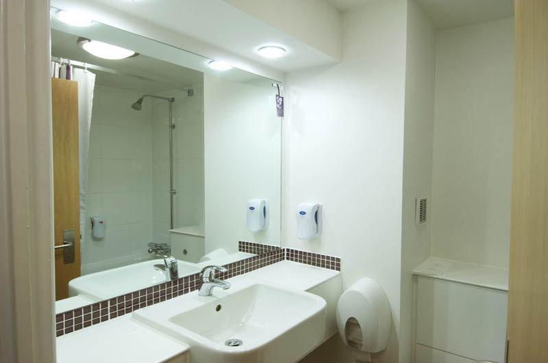 Premier Inn Hemel Hempstead Central Екстер'єр фото